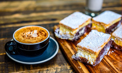 Die Kaffee-Tester mit Bewegung 60 +/-: neue Wege - neues gemeinsames Glück ;o))